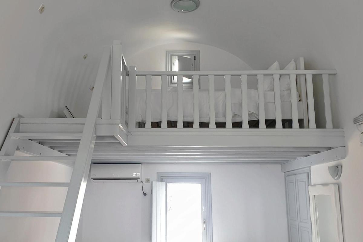 Phaos Santorini Suites Imerovígli Eksteriør bilde